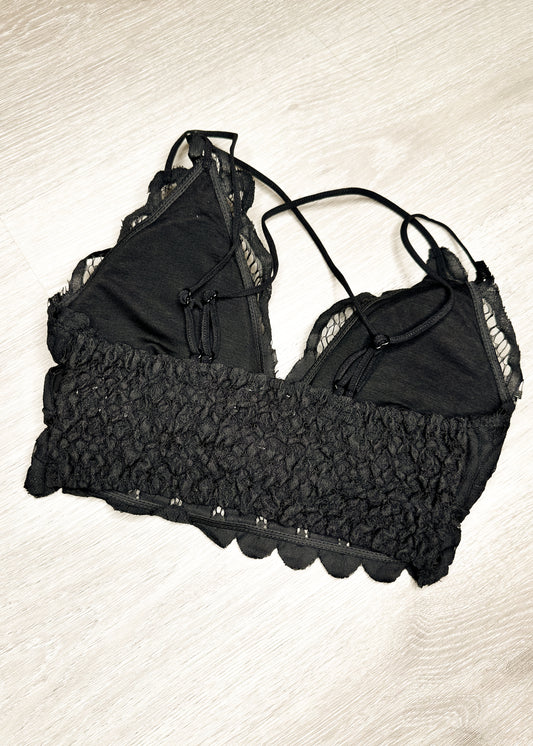 Black Laced Scalloped Bralette