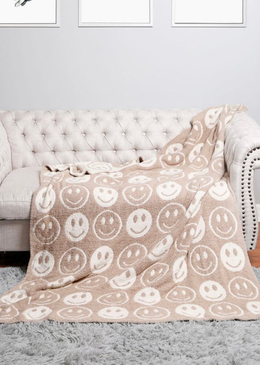 Beige Smile Patterned Blanket