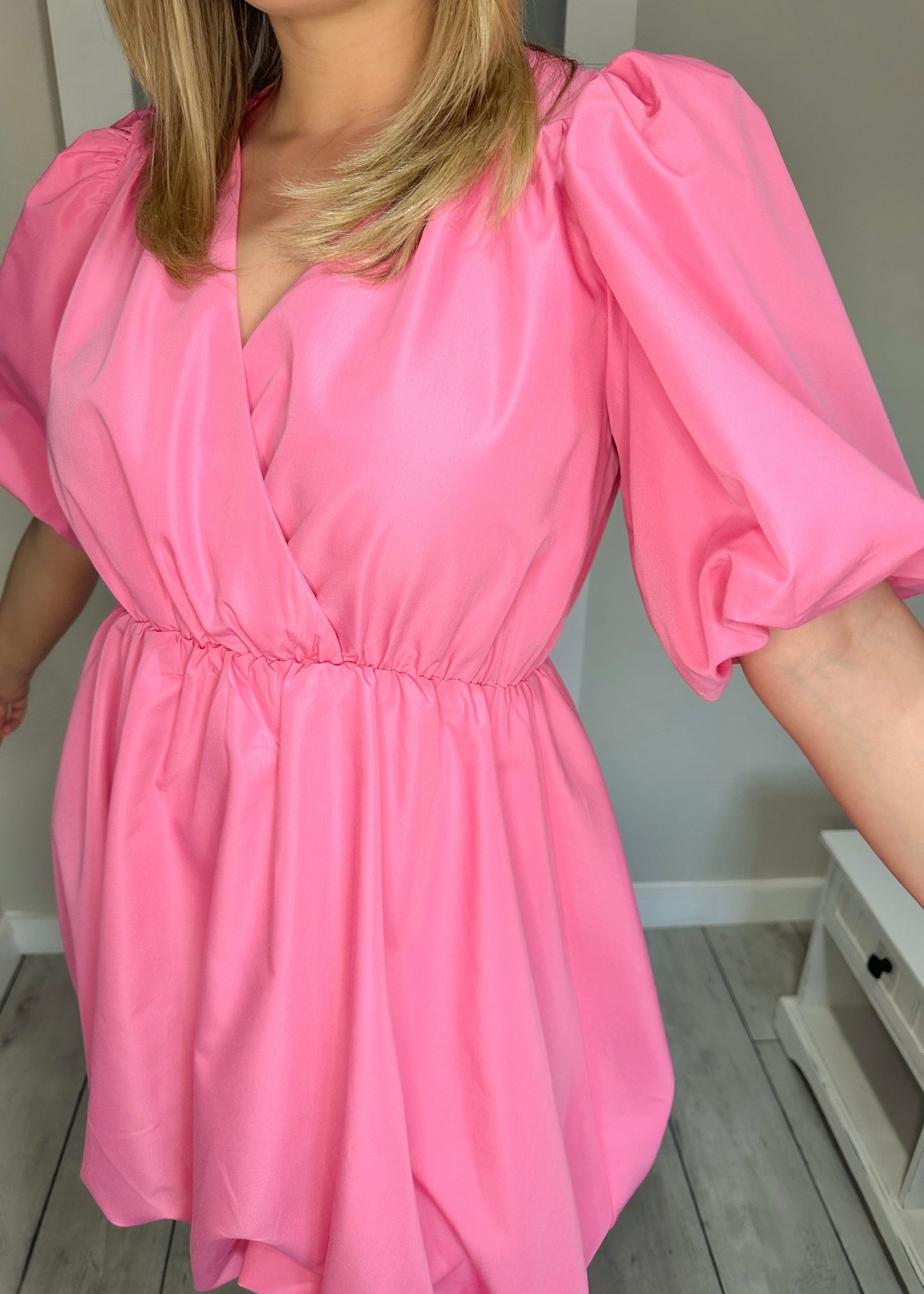 Candy Pink Puff Sleeve Dress
