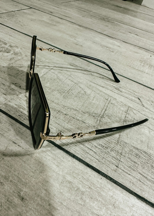 Oversized Black & Gold Sunglasses