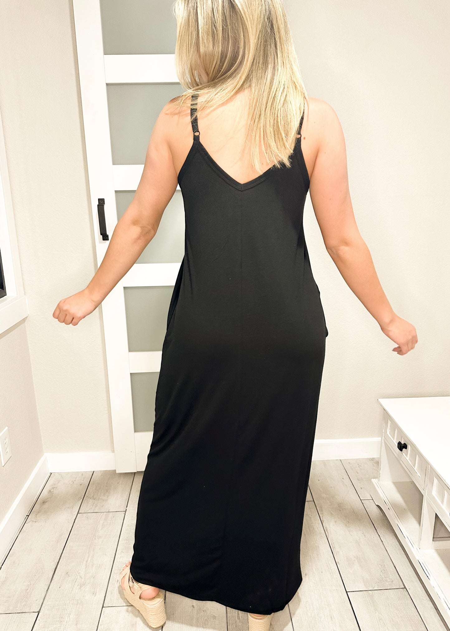 Black V-Neck Maxi Dress w/ Pockets